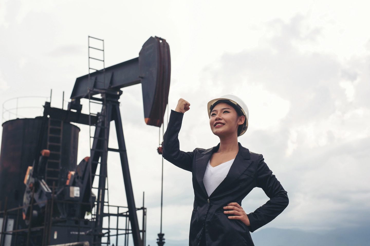 Fatigue Plus: Smart Activity and Recovery Monitoring for Industrial Workers